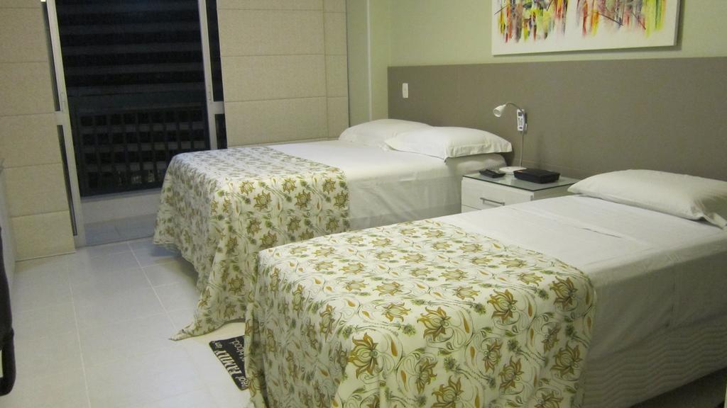 Flat Fusion Setor Hoteleiro Norte Com Servico Diario De Limpeza Μπραζίλια Δωμάτιο φωτογραφία