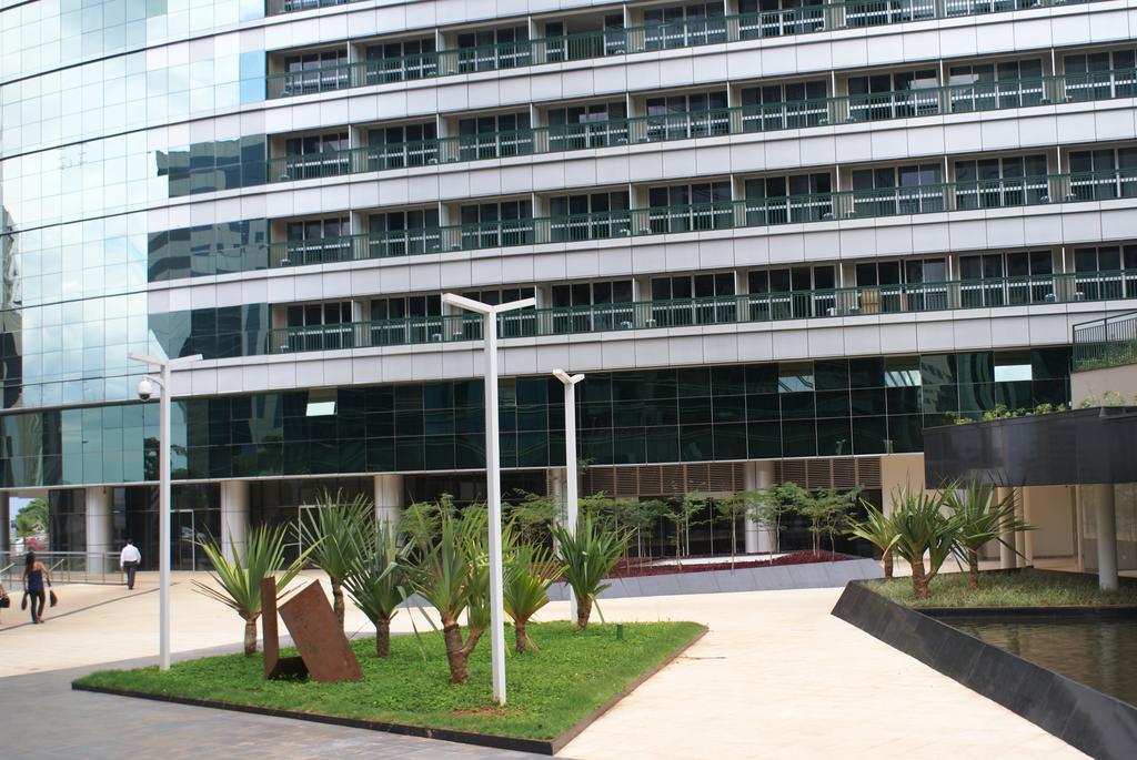 Flat Fusion Setor Hoteleiro Norte Com Servico Diario De Limpeza Μπραζίλια Δωμάτιο φωτογραφία